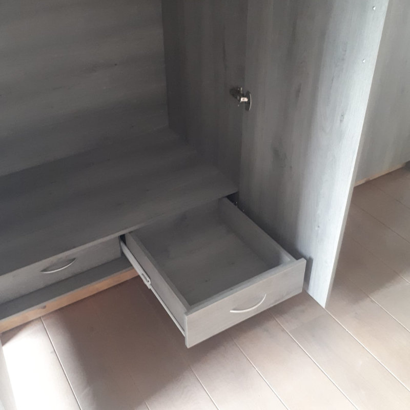 ingemaakte kast - Schrijnwerk Yannick Schelstraete - Maldegem