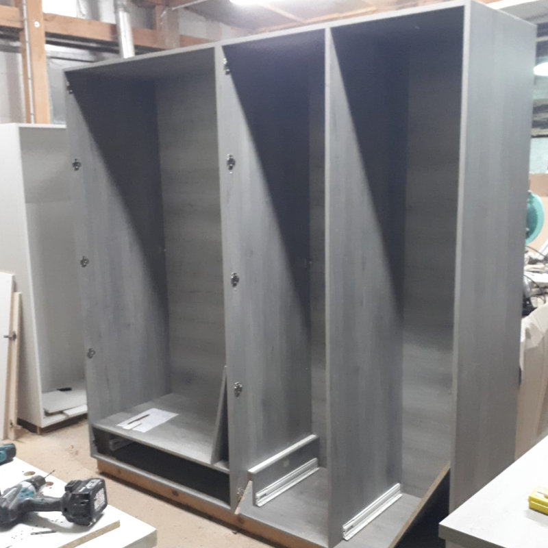 opbouw kast interieur - Schrijnwerk Yannick Schelstraete - Maldegem